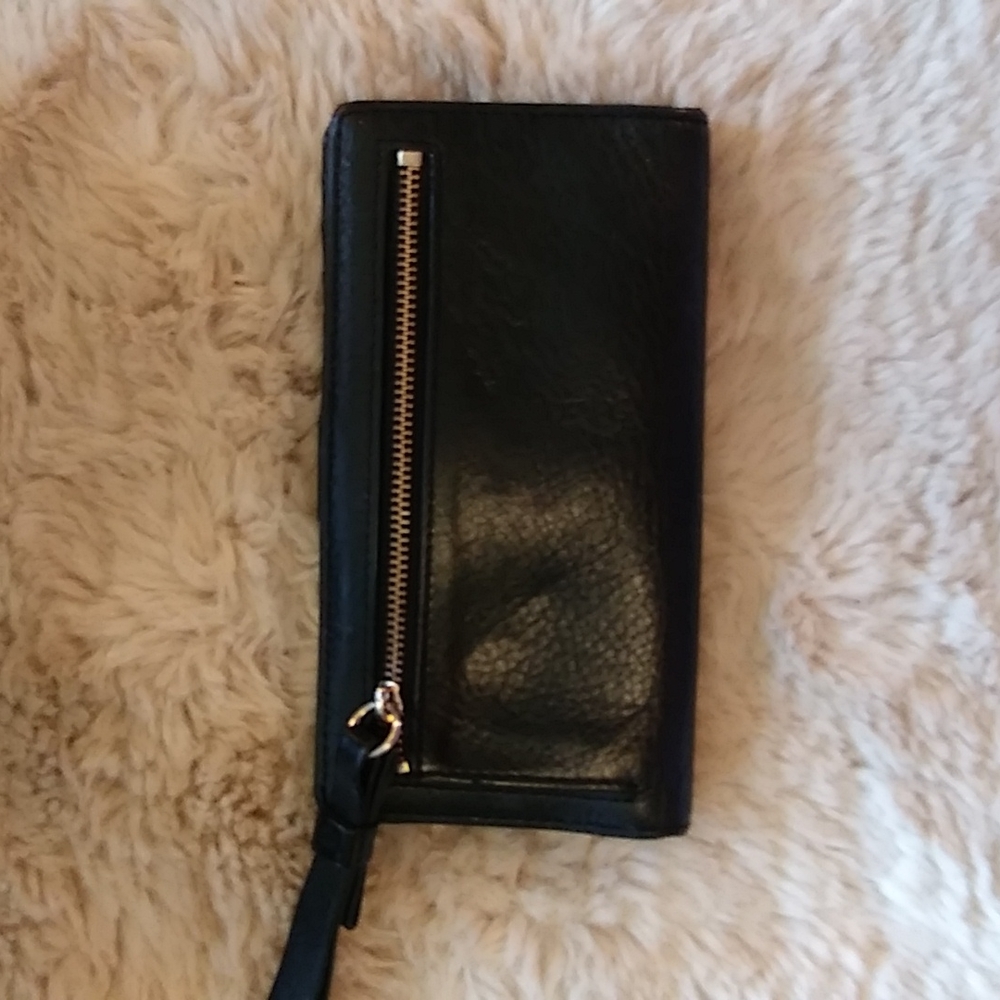 Black Leather Barrel Handbag with Wallet - Picture 11 of 13